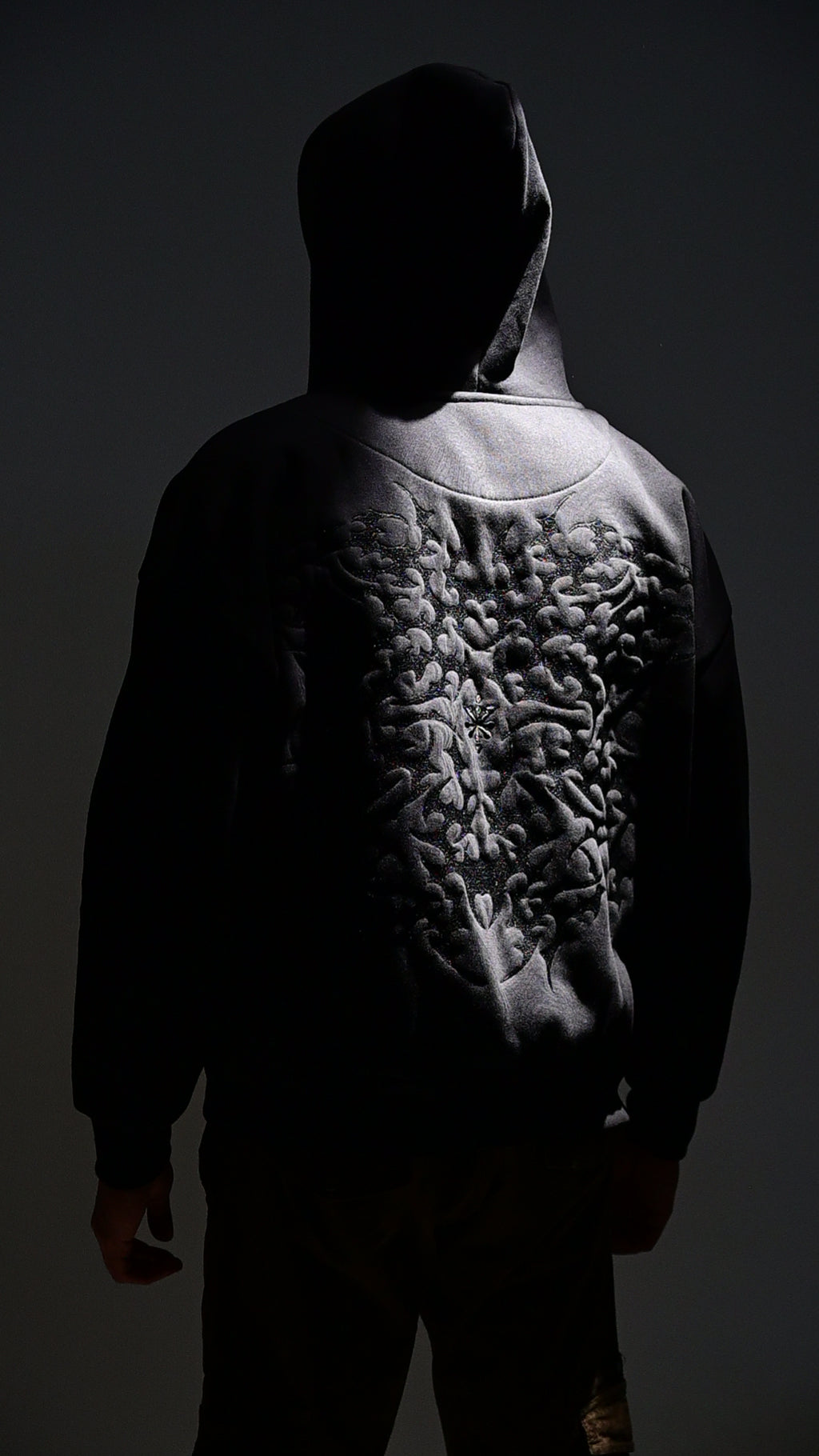 SIGIL EMBROIDERED HOODIE